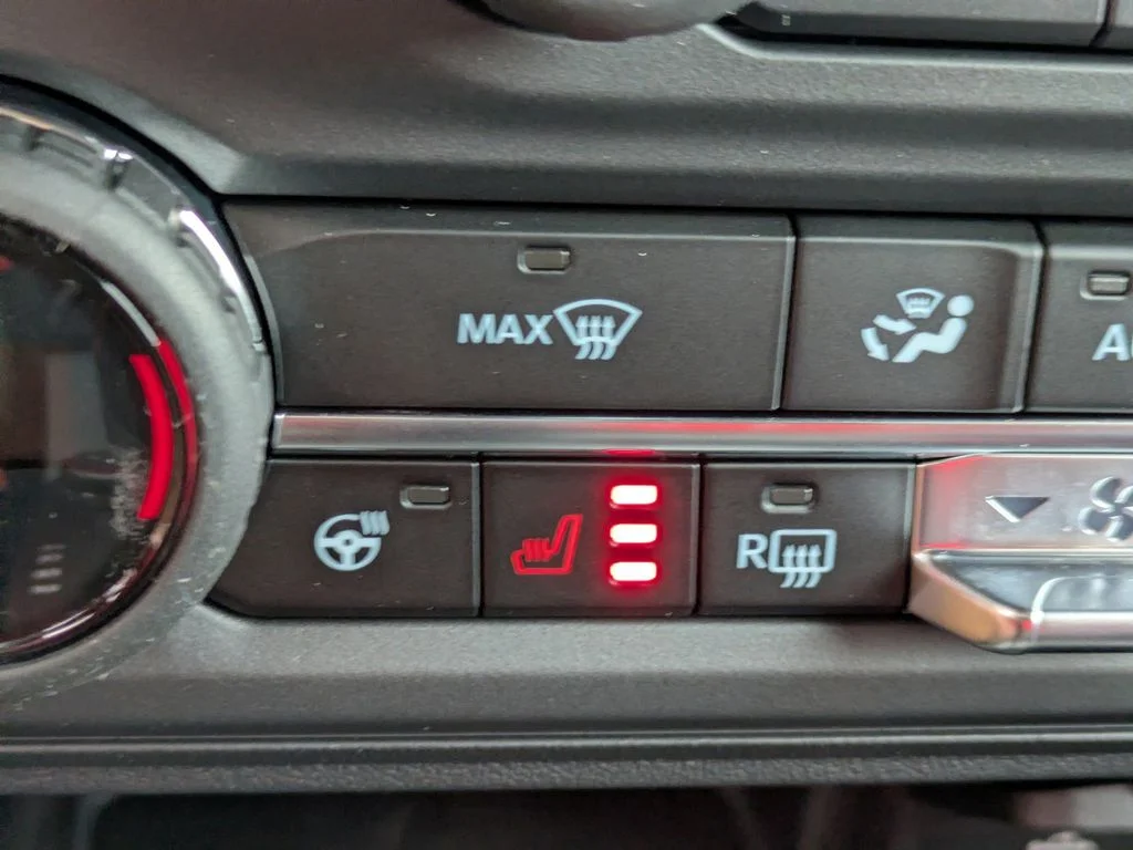New 2026 Ruby Red Metallic Tinted Clearcoat Ford Outer Banks image 25