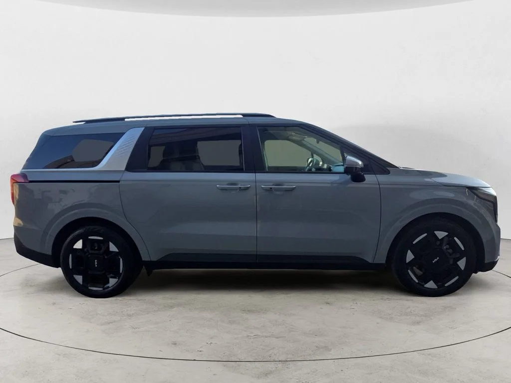 Used 2026 White Kia EX image 7