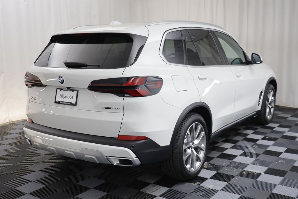New 2026 Alpine White BMW xDrive40i image 18