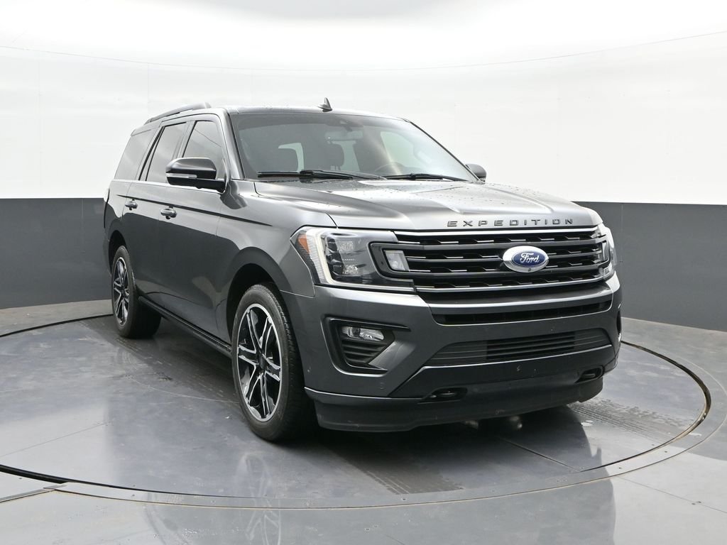 Used 2019 Gray Ford Limited image 22