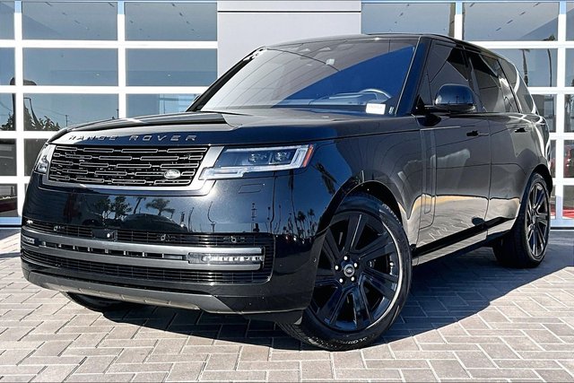 2023 Land Rover Range Rover SE