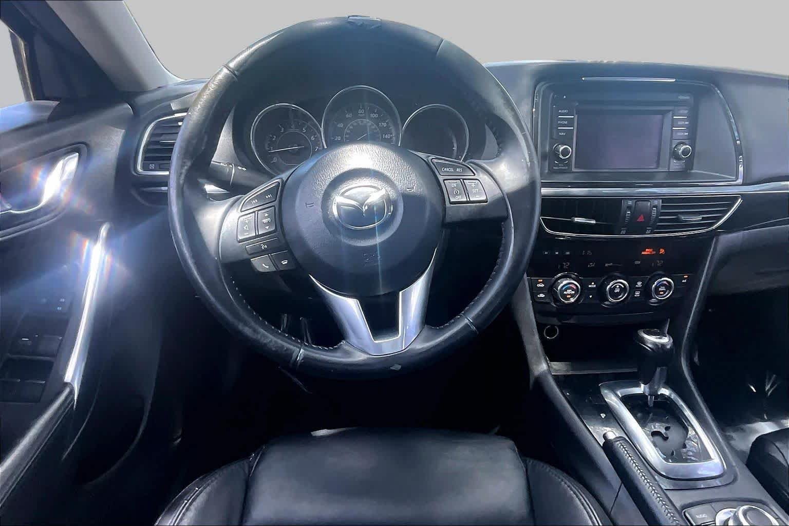 Used 2014 Jet Black Mica Mazda i Touring image 6