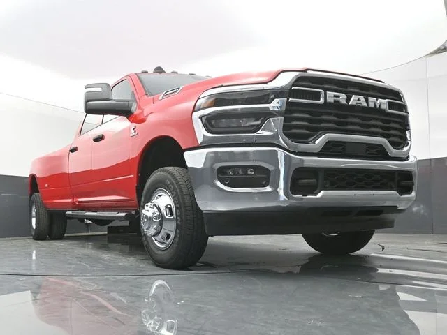 New 2026 Flame Red Clear-Coat Exterior Paint RAM Tradesman image 48