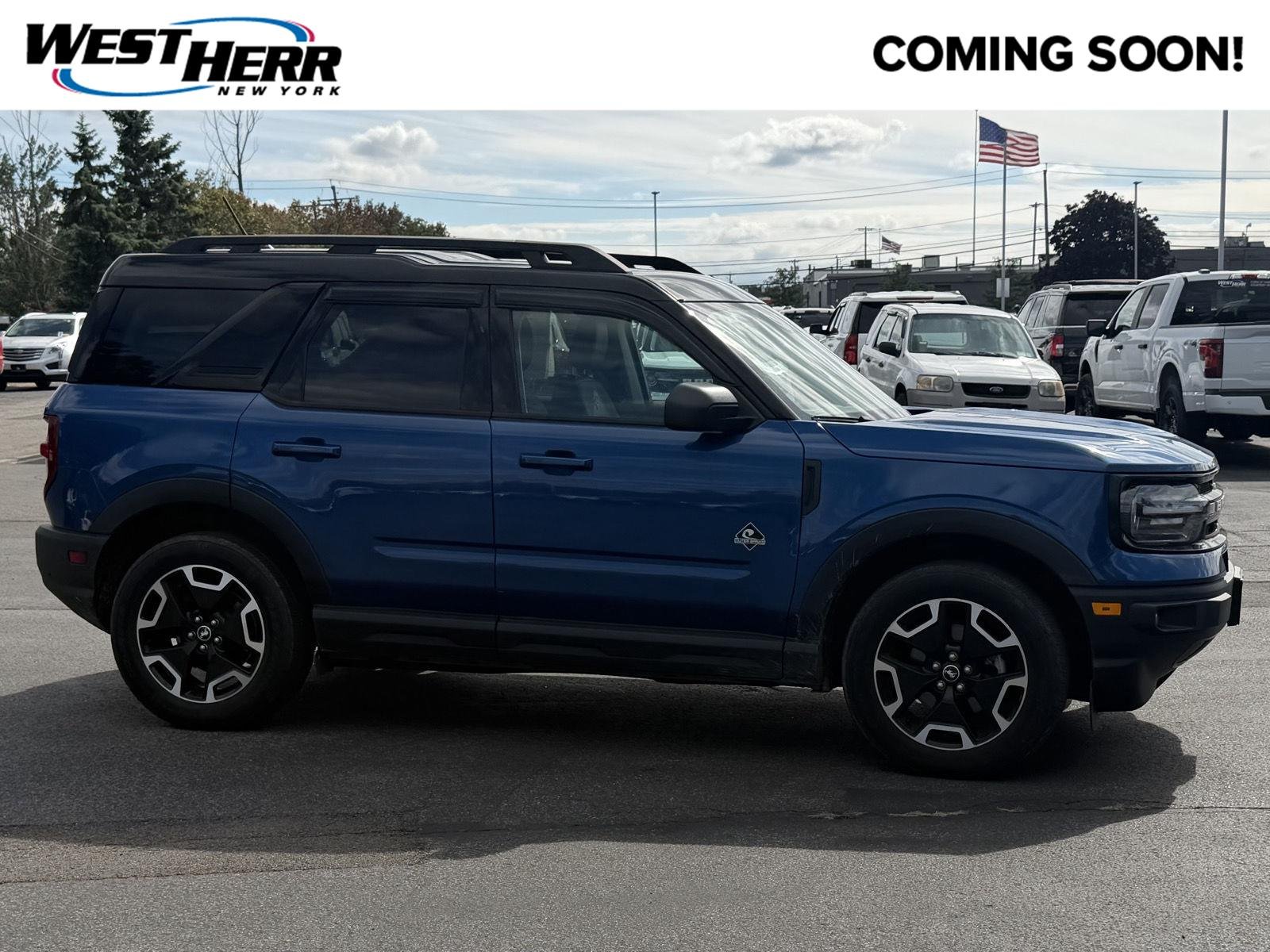 Used 2023 Atlas Blue Ford Outer Banks image 1