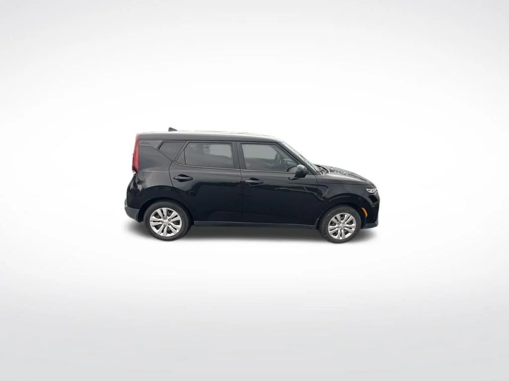Used 2020 Black Kia LX image 8
