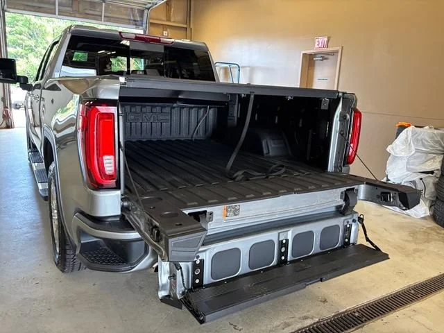 Used 2026 Sterling Metallic GMC Denali image 19
