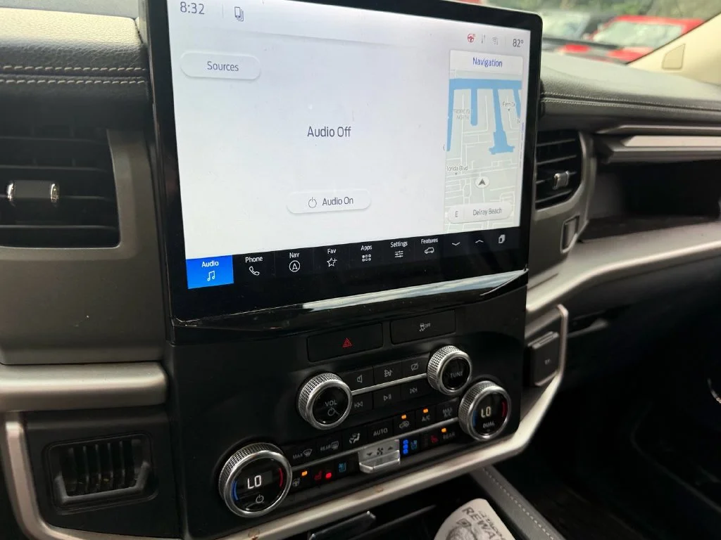 Used 2023 Gray Ford XLT image 11