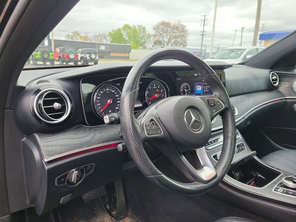 2018 Mercedes-Benz E-Class E400 - Photo 19