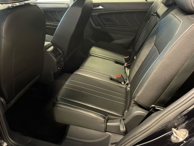 Certified Used 2022 Black Volkswagen 2.0T SE image 15