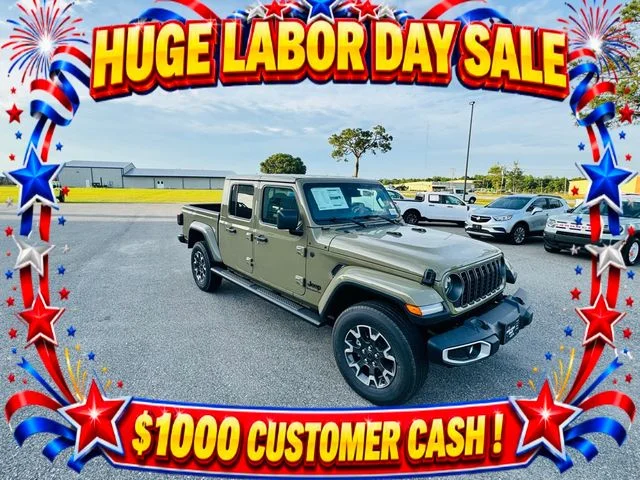 2026 Jeep Gladiator Sahara