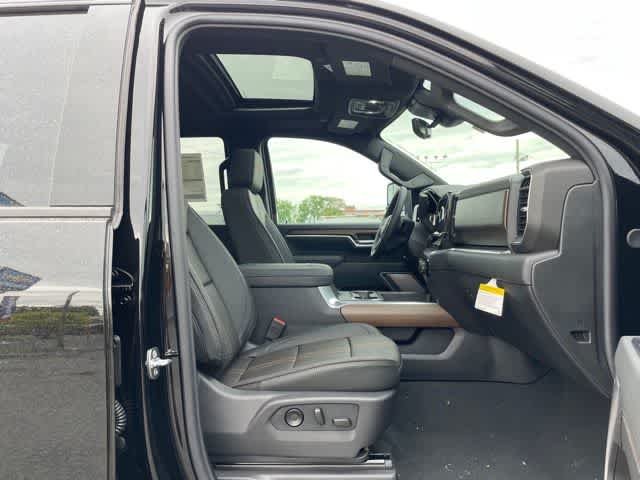 New 2026 Black Chevrolet High Country image 16