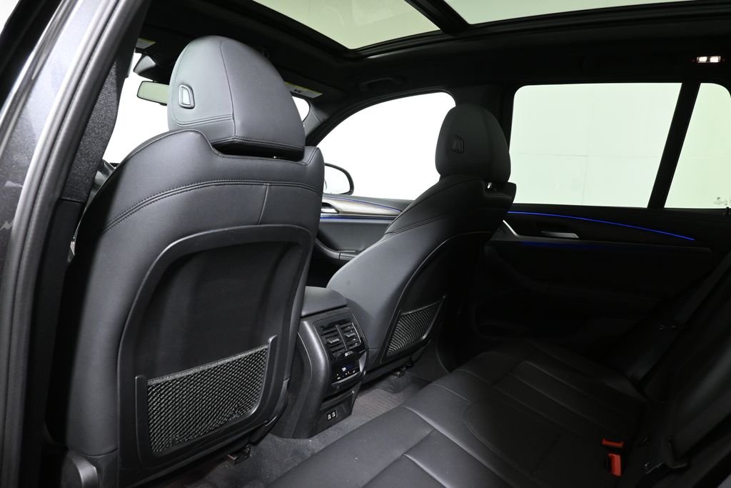 Used 2021 Gray BMW sDrive30i image 7