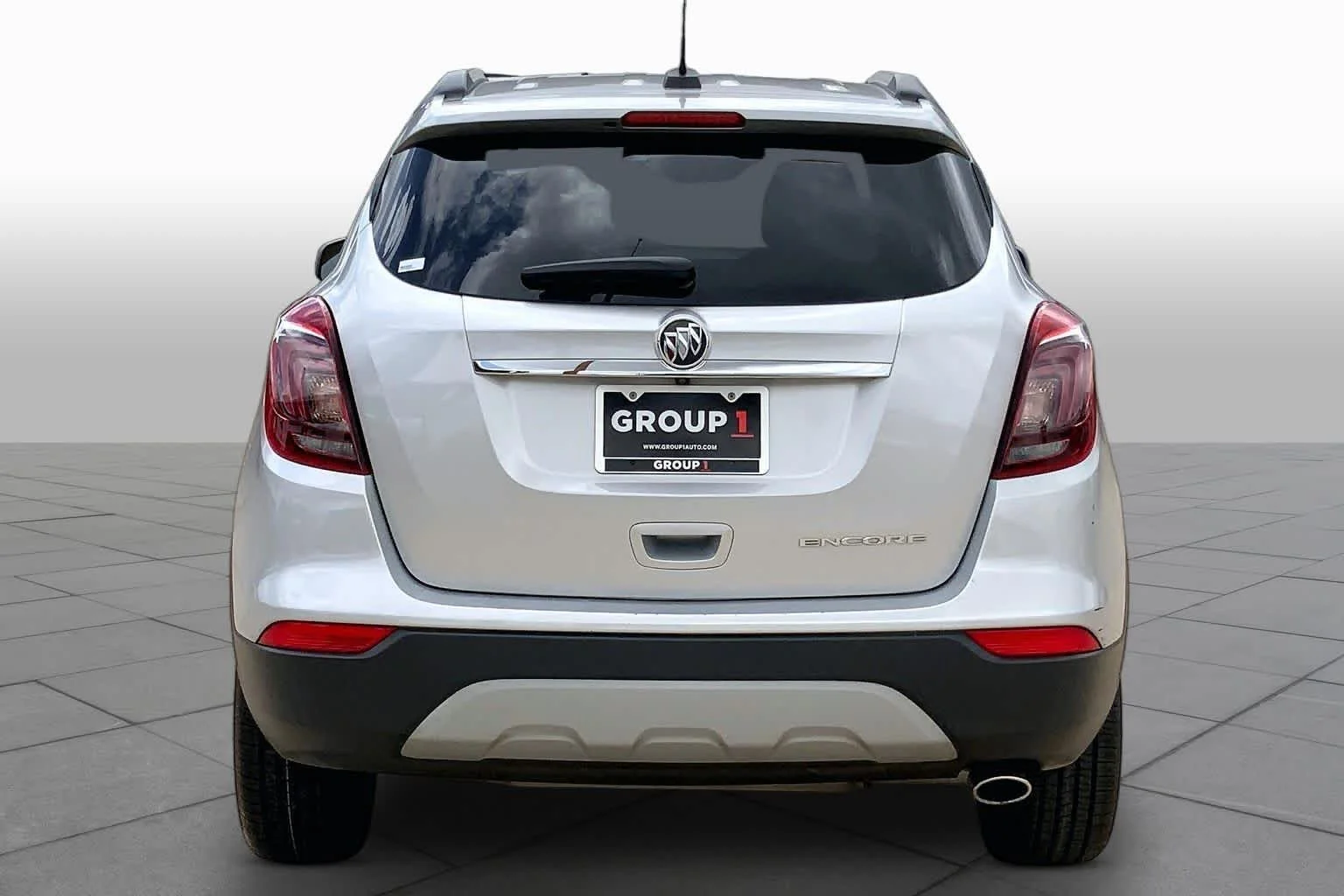 Used 2021 Includes (MDP) Anthracite lower exterior accent color, Paint code W598F. Buick Preferred image 5