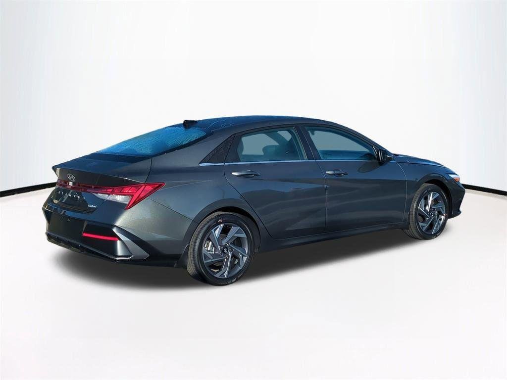 New 2026 Gray Hyundai Limited image 5