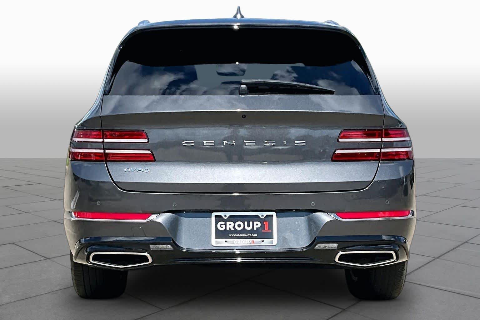 Used 2022 Himalayan Gray Genesis  image 5