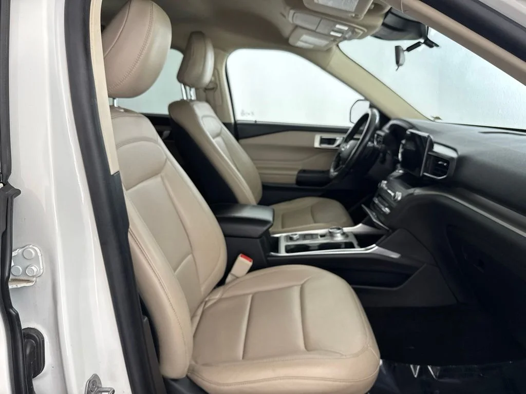 Used 2020 White Ford XLT image 22