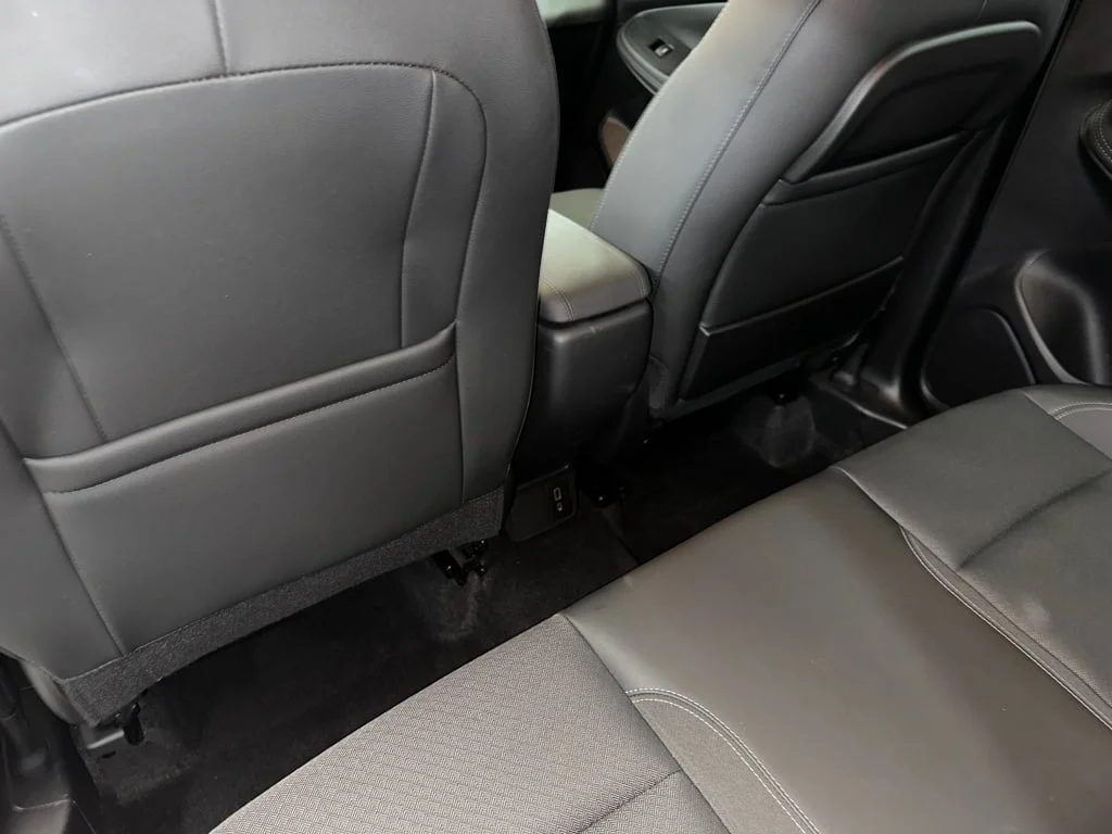 Used 2023 Ebony Twilight Metallic Buick Select image 18