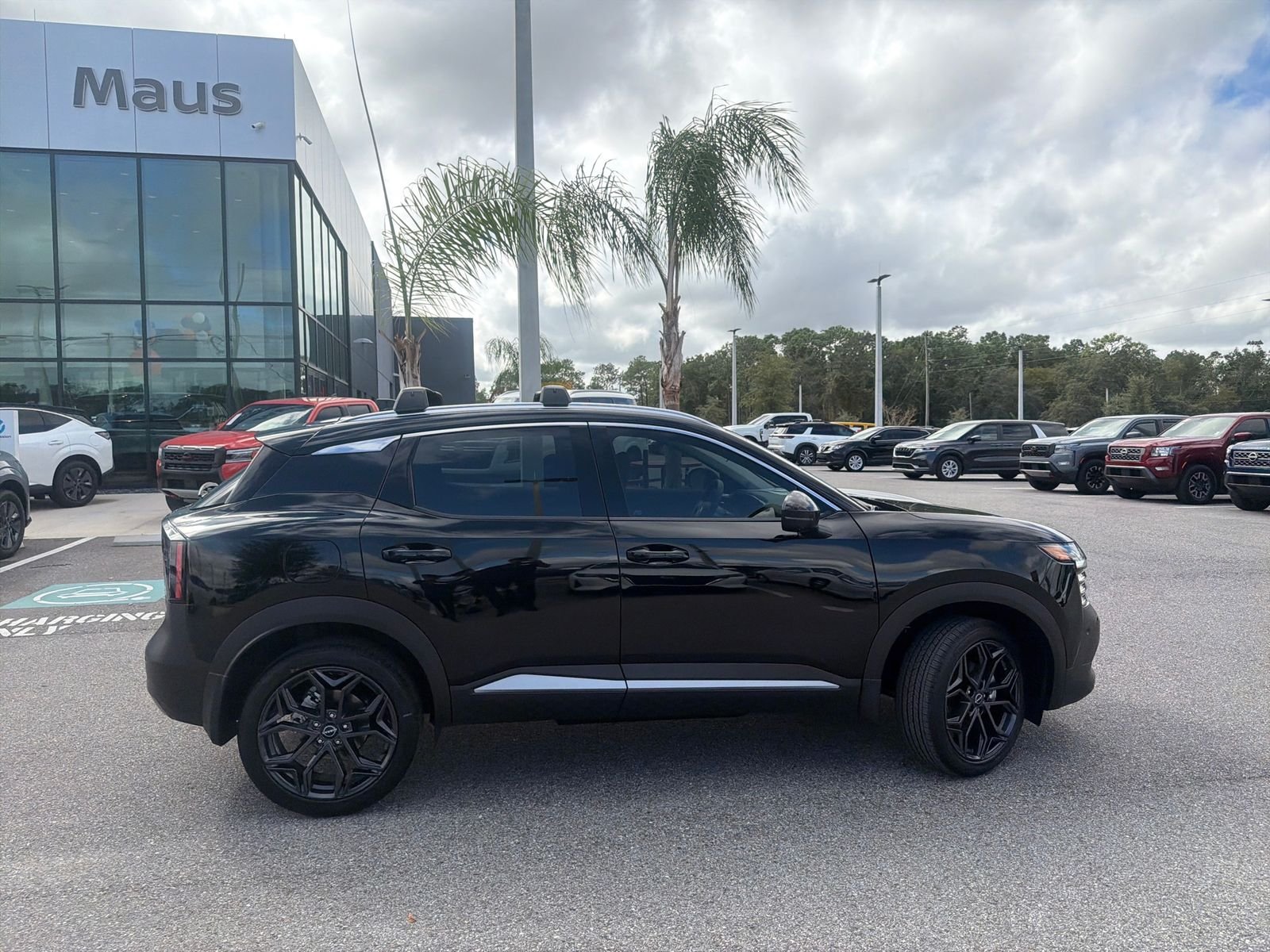 New 2026 Black Nissan SR image 9