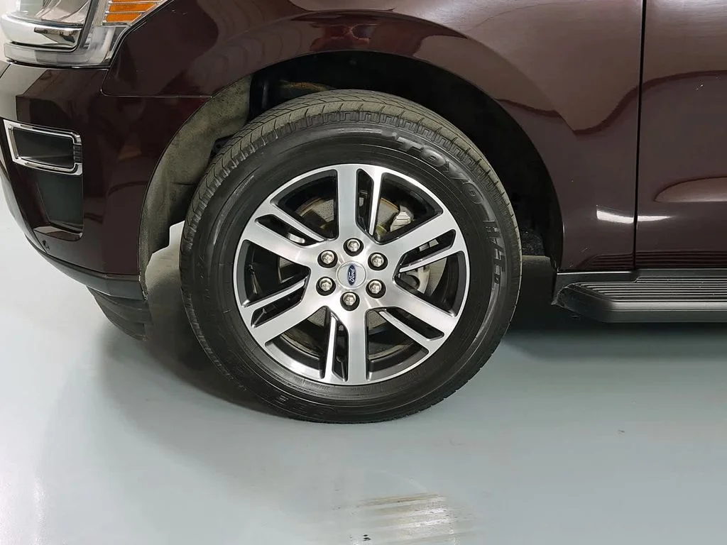 Used 2024 Red Ford Limited image 9