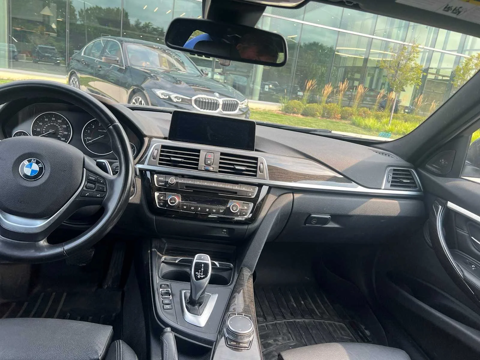 Used 2017 Blue BMW 340i xDrive image 9