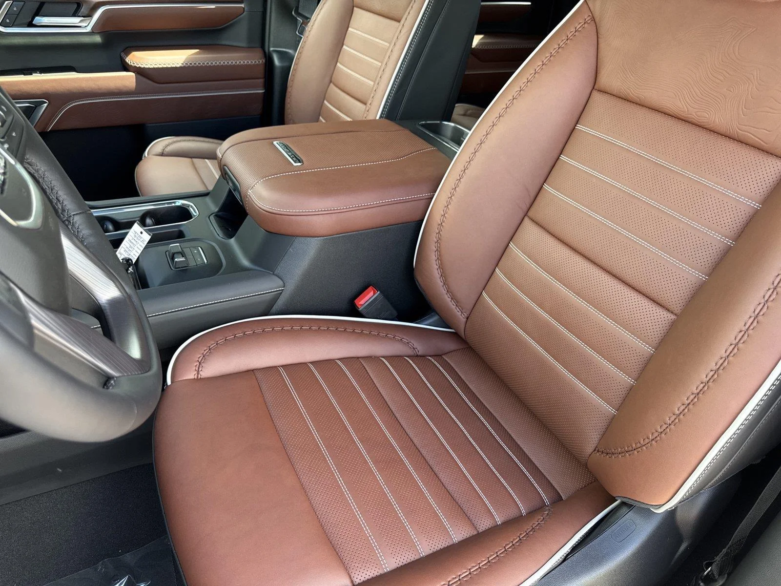 New 2026 Glacier White Tricoat GMC Denali Ultimate image 11