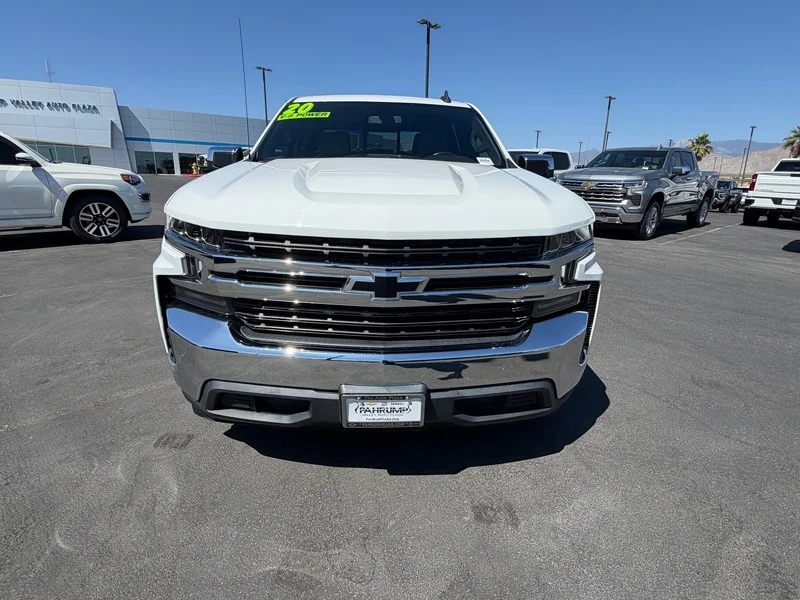 Used 2020 SUMMIT WHITE Chevrolet LT image 8