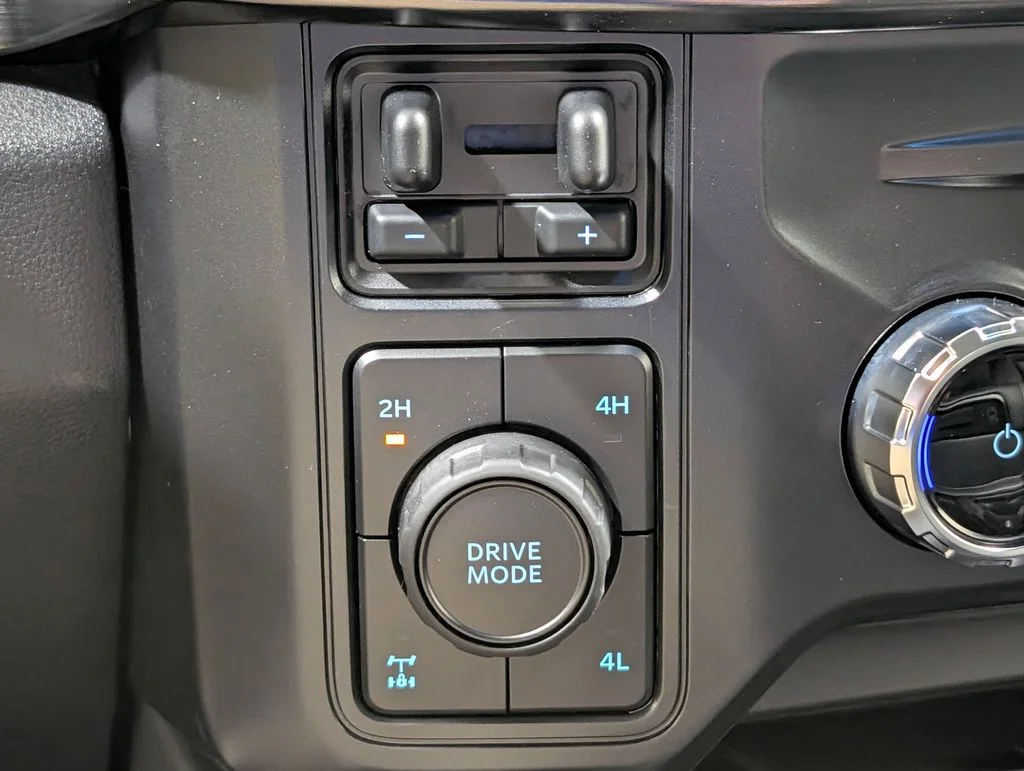 New 2026 Carbonized Gray Metallic Ford F-250® Lariat® image 8