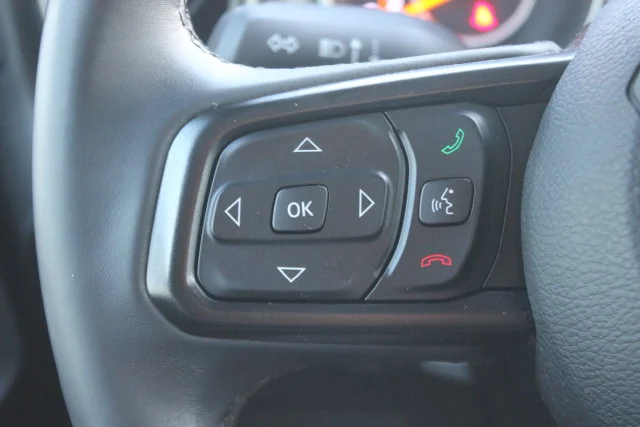 Used 2019 Gray Jeep Unlimited Sport S image 11