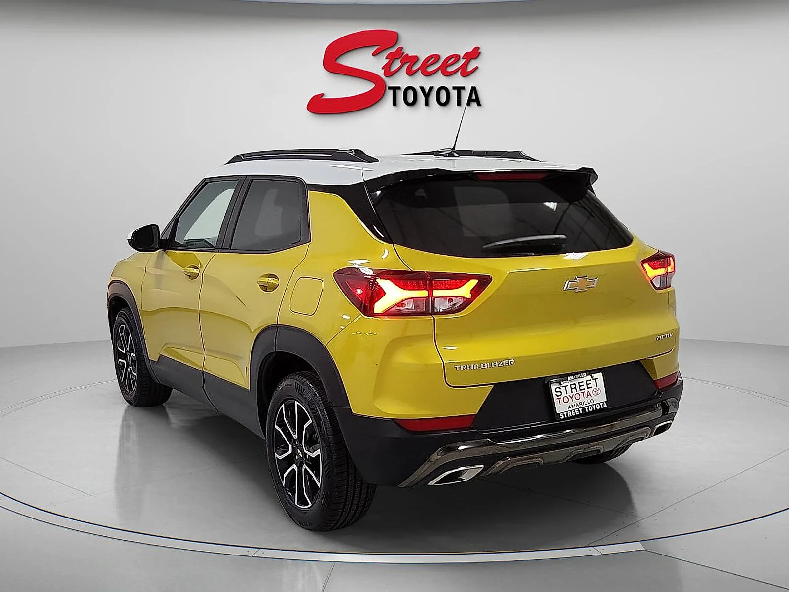 Used 2023 Nitro Yellow Metallic Chevrolet ACTIV image 3