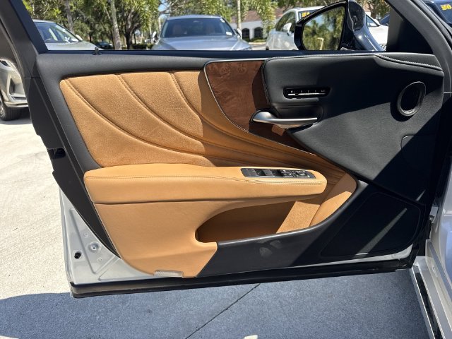 Certified Used 2021 Gray Lexus 500 Base image 13