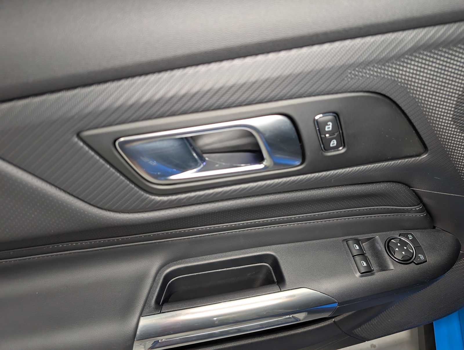 Used 2025 Grabber Blue Ford GT Premium image 38
