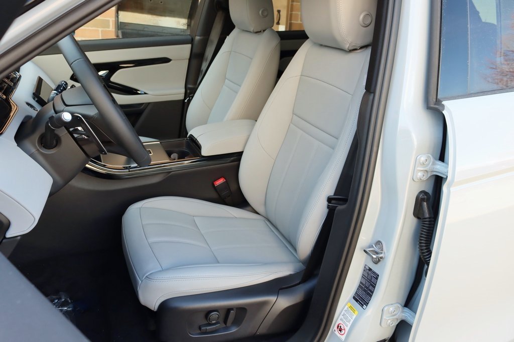 2026 LAND ROVER RANGE ROVER EVOQUE - Image 12