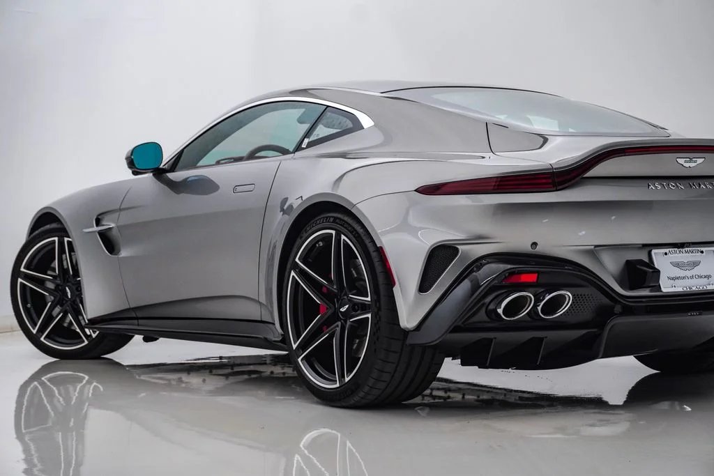 Used 2025 Aluminite Silver Aston Martin Coupe image 9