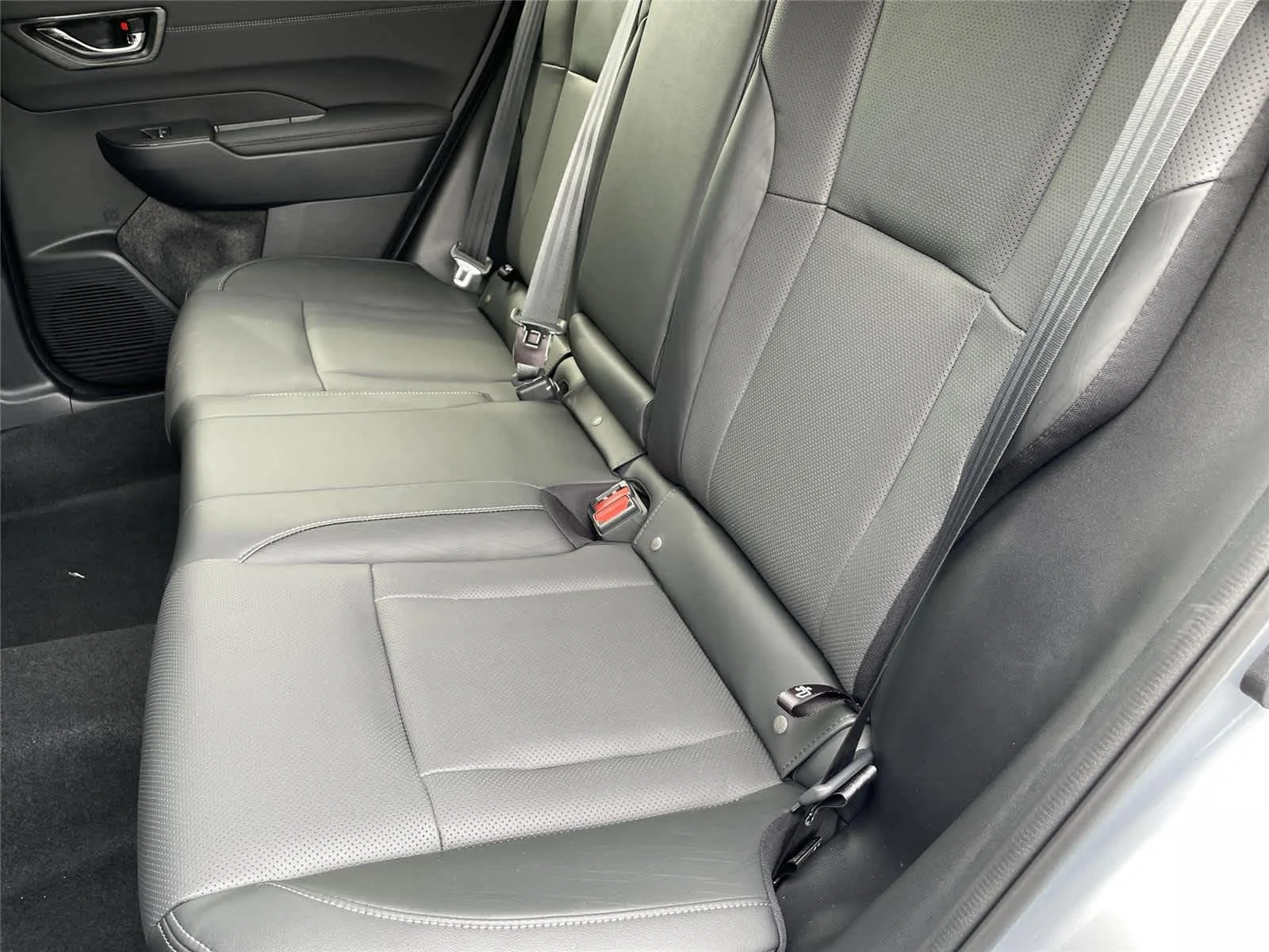 New 2026 ICE SILVER METALLIC Subaru Touring XT image 15
