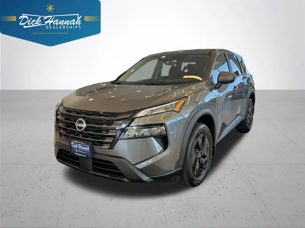 2026 Nissan Rogue SV AWD's photo
