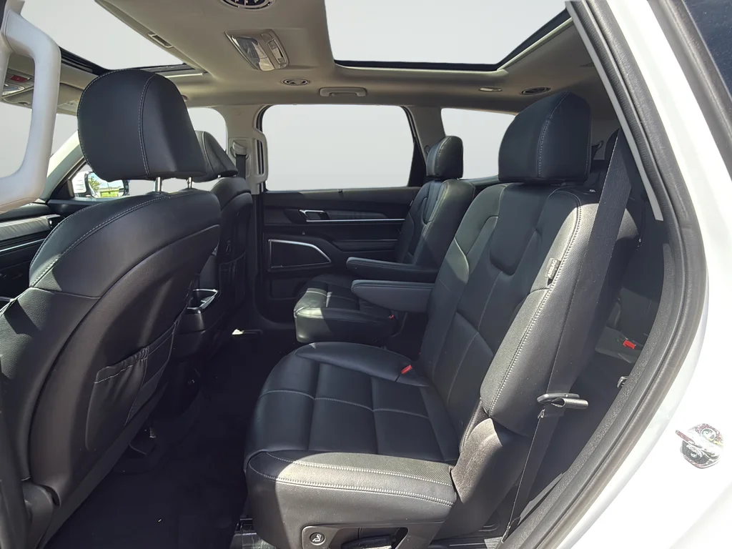 Certified Used 2023 White Kia SX image 15