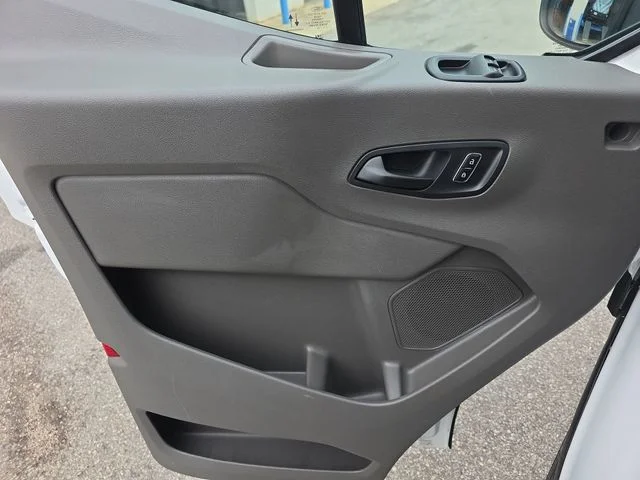 Used 2025 White Ford Base image 24