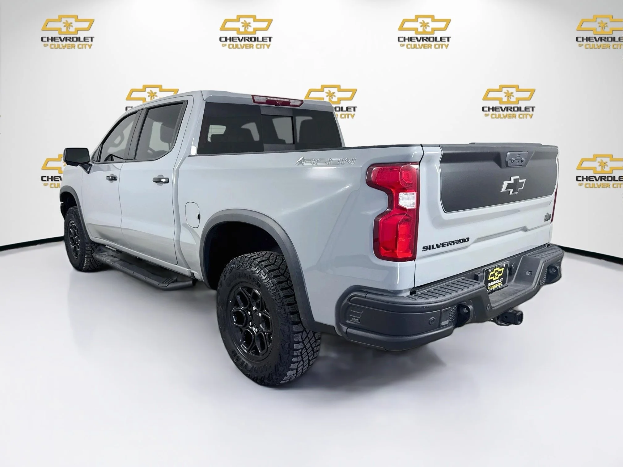 Used 2024 Slate Gray Metallic Chevrolet ZR2 image 6