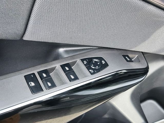 2026 BMW X3 30 - Photo 18