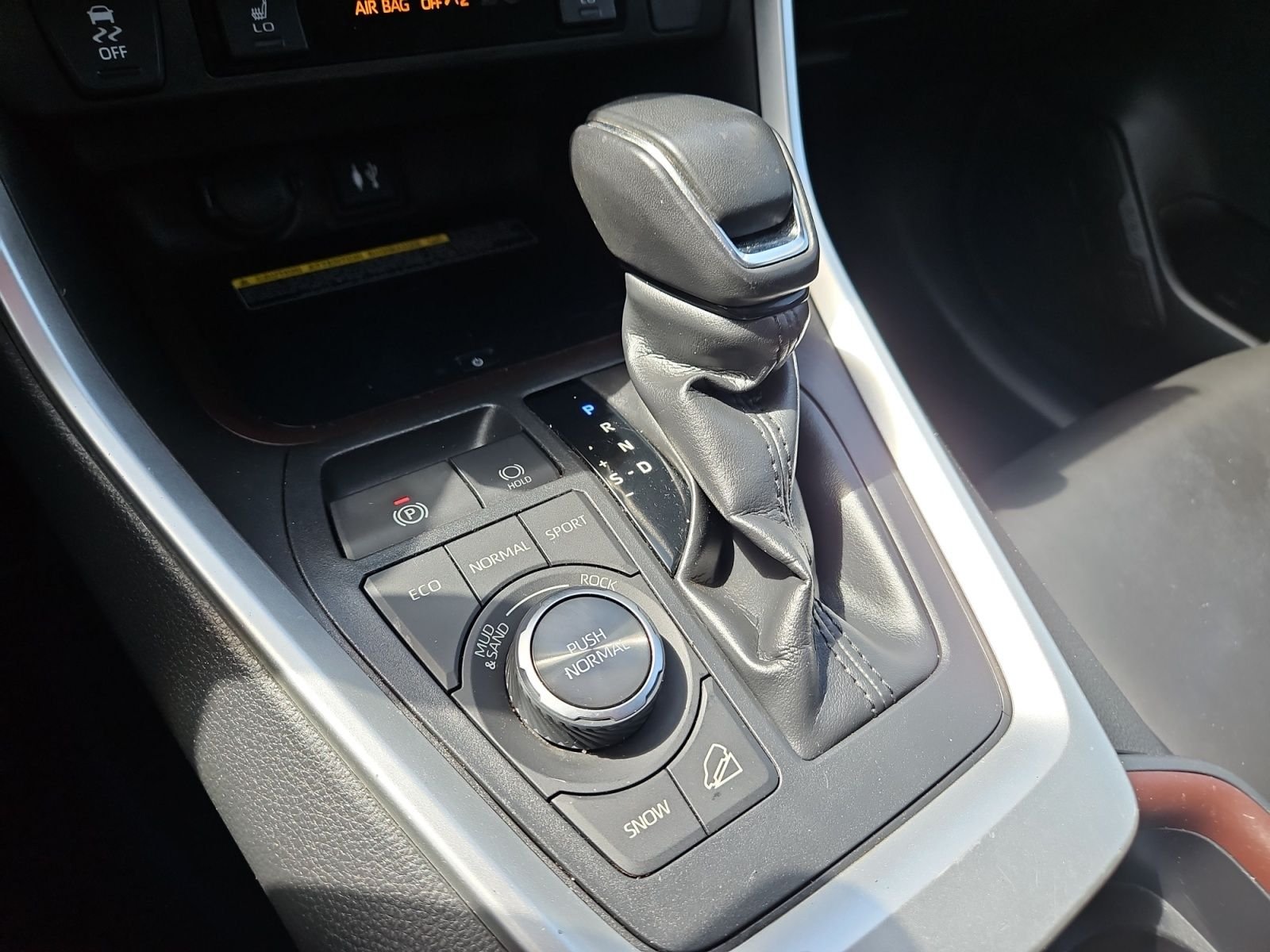 Used 2019 Silver Toyota Limited image 27
