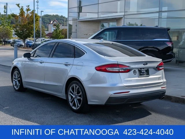 Used 2019 Silver Ford SEL image 3