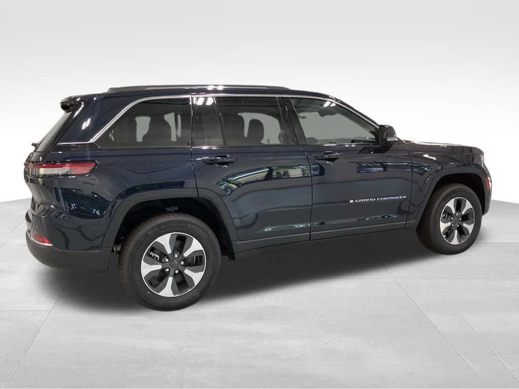 2024 Jeep Grand Cherokee Base 4xe photo 2