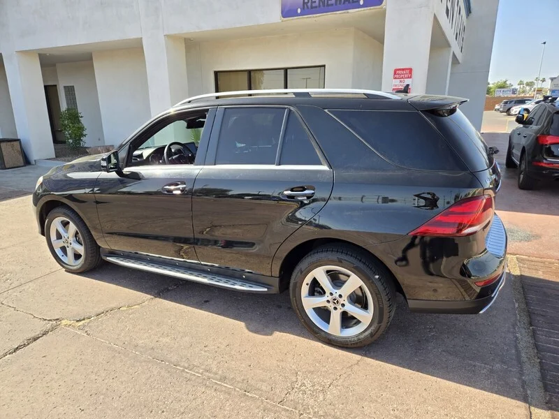 Used 2018 Black Mercedes-Benz GLE 350 image 3