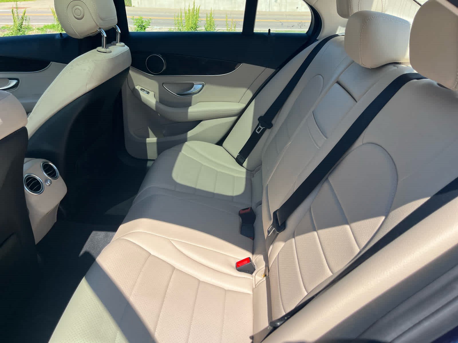 Used 2016 Lunar Blue Metallic Mercedes-Benz C 300 image 6