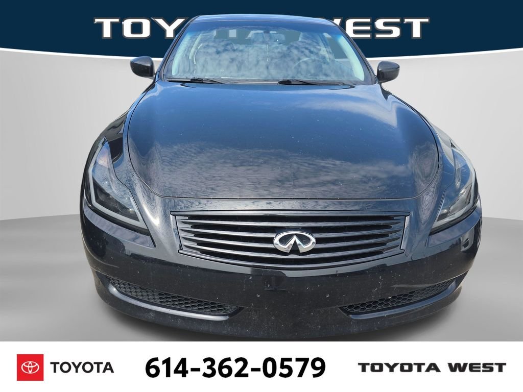 Used 2010 Black INFINITI Journey image 2
