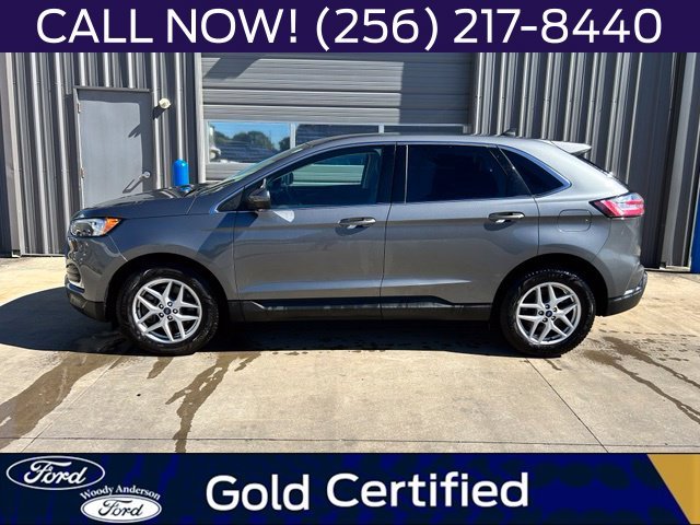 Certified Used 2022 Carbonized Gray Metallic Ford SEL image 3