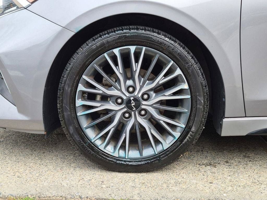 Used 2023 Gray Kia GT-Line image 26