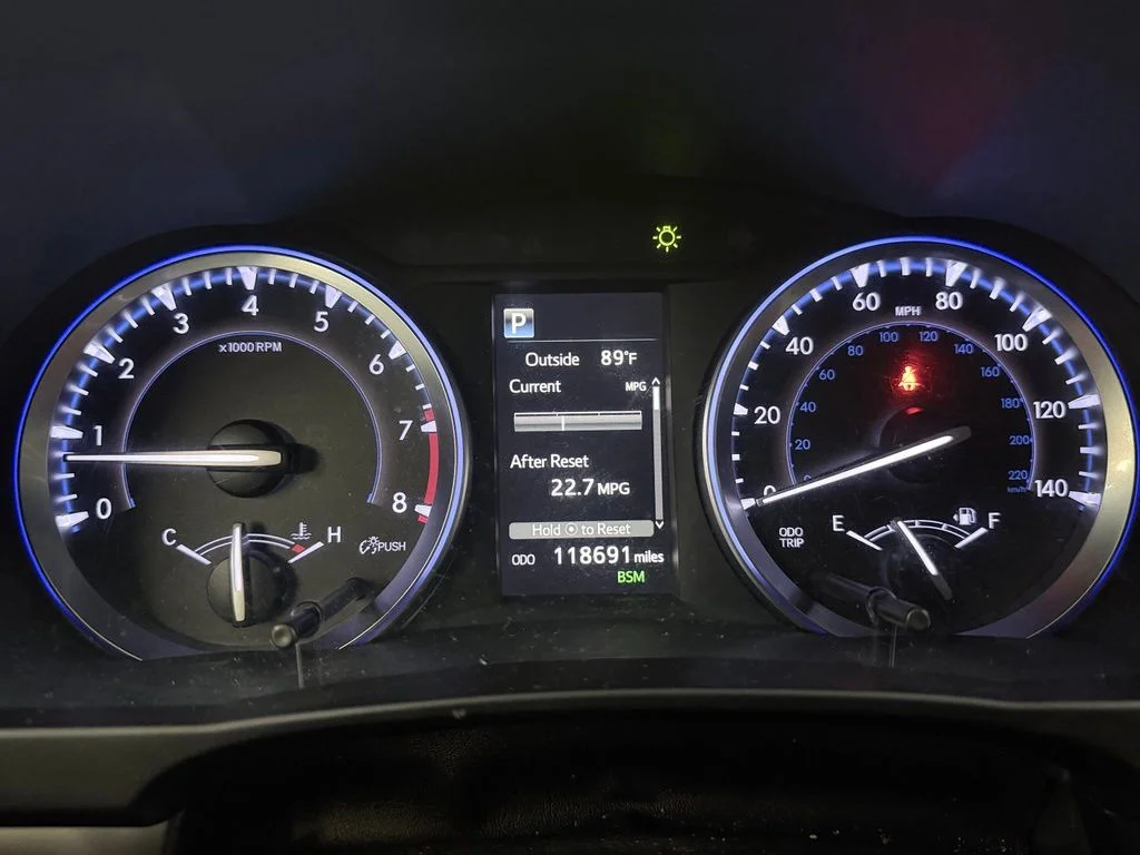 Used 2019 Black Toyota XLE image 14