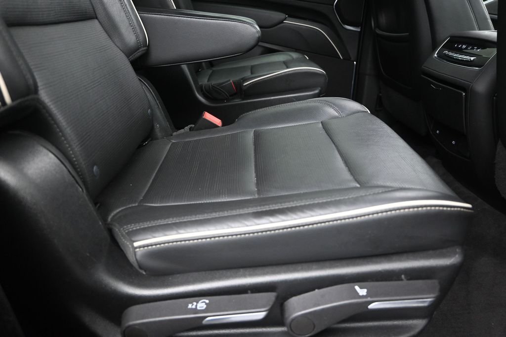 Used 2022 Gray Cadillac Sport image 22