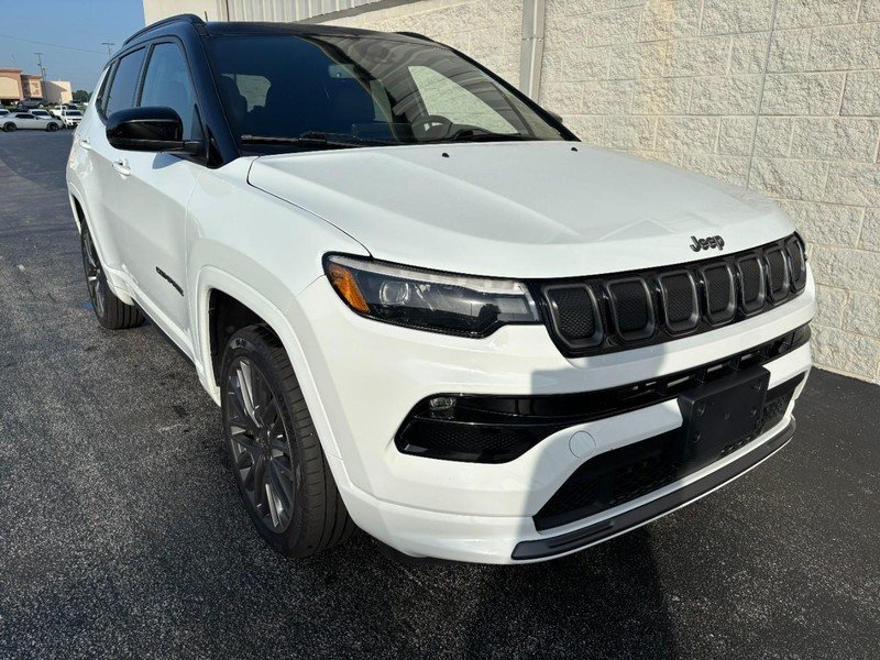 Used 2022 Bright White Clearcoat Jeep High Altitude 4x4 image 2